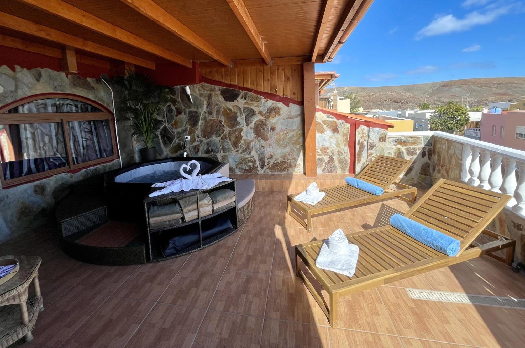 Chabela'S Seaview Penthouse & Spa La Lajita Bagian luar foto